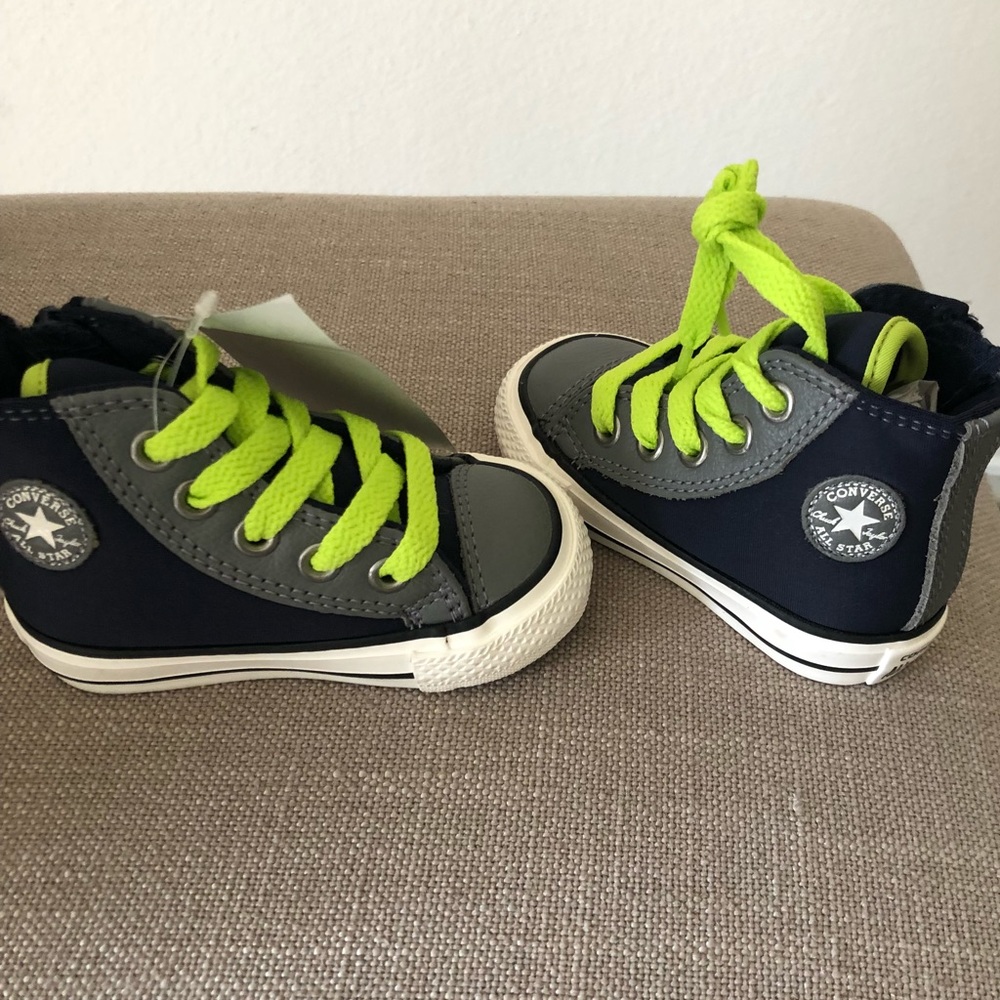 NWT*** Baby Size 3 Converse High Tops
